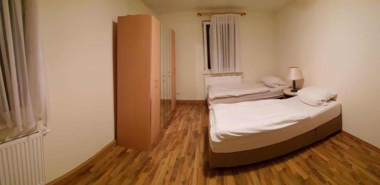 Dittwar Monteurzimmer Ferienwohnungen Fritsche-Tauberbischofsheim מראה חיצוני תמונה